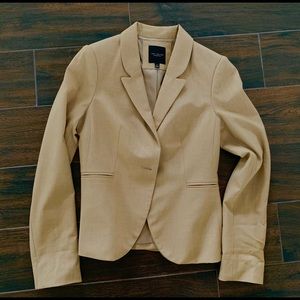 The Limited Caramel camel tan colored blazer